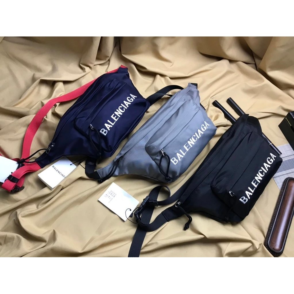 A1-Balenciaga-New Cross LoGo Printing Style กระเป๋าคาดเอว-แฟชั่นมาก/Simple All-Match.การสั่งซื้อดั้ง
