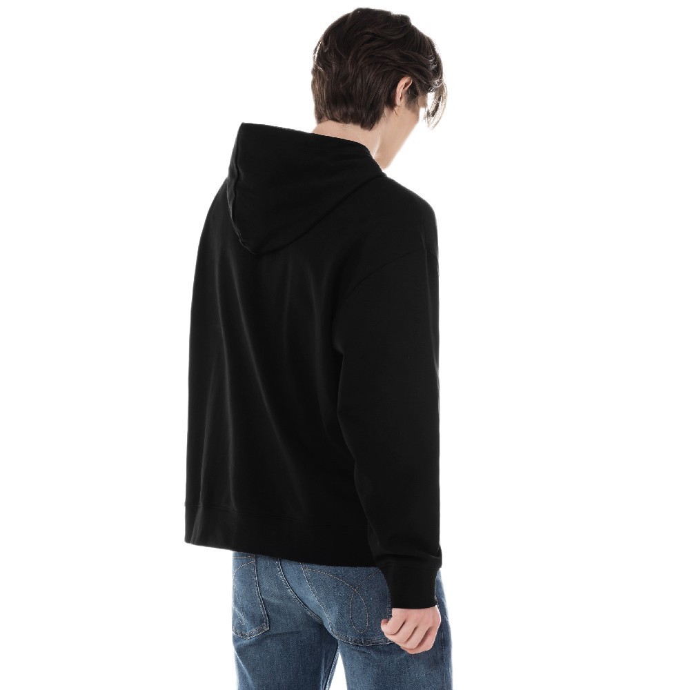 CALVIN KLEIN هودي رجالي Standard Logo Relaxed — صورة 4