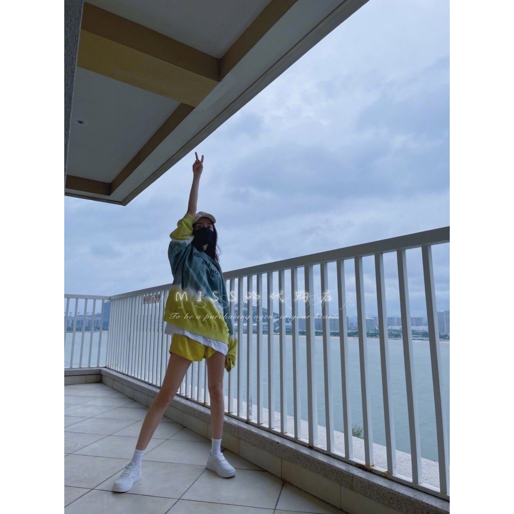 เสื้อกันหนาว Etro ลาย Tie-dye พิมพ์โลโก้ แบบแขนยาวรอบคอ