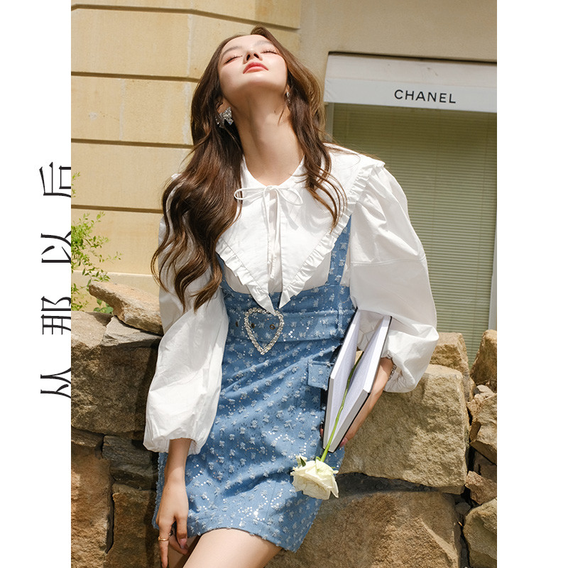 จากวันที่ < Modern Fairy Tale Book > Profile White Shirt Design Feeling Niche Sweet Chic Temperament