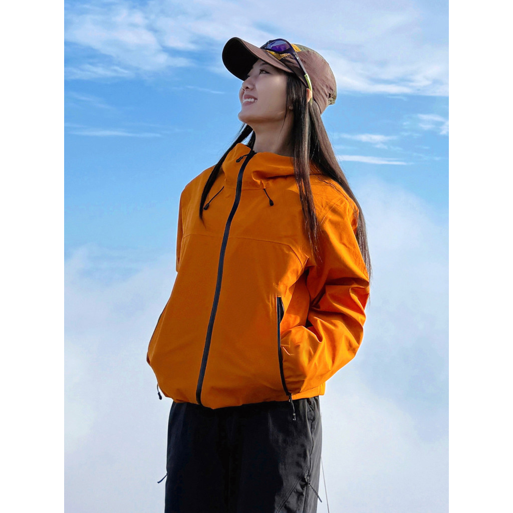 Chuanxi Travel Outdoor Hard Shell เสื้อแจ็คเก็ตสีส้มผู้ชายผู้หญิงกันลมกันน้ําชุดปีนเขา Wugong Mounta