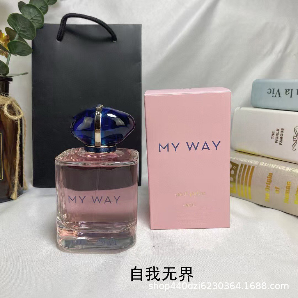 แบรนด์ใหญ่เวียดนามน้ําหอม Self-Boundless 90ml My Way Honey Language Glitter My Way