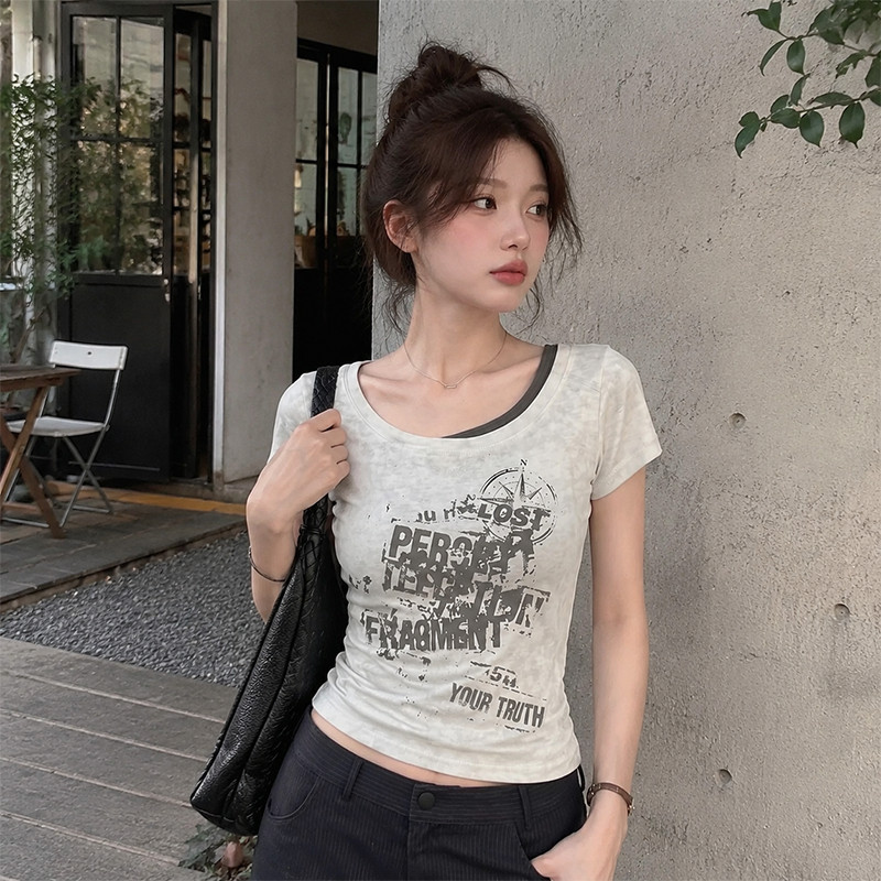 ผู้หญิง US Streetwear Graphic Tee Slim Fit Contrast คอฤดูร้อน OOTD
