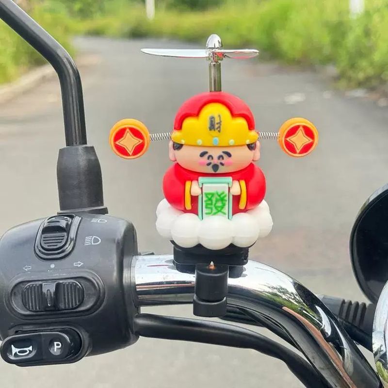 Q版财神爷头盔汽车小黄鸭车载摆件摩托车自行车电动车装饰品配件9.5 Q-version God of Wealth helmet car little yellow duck car decorati