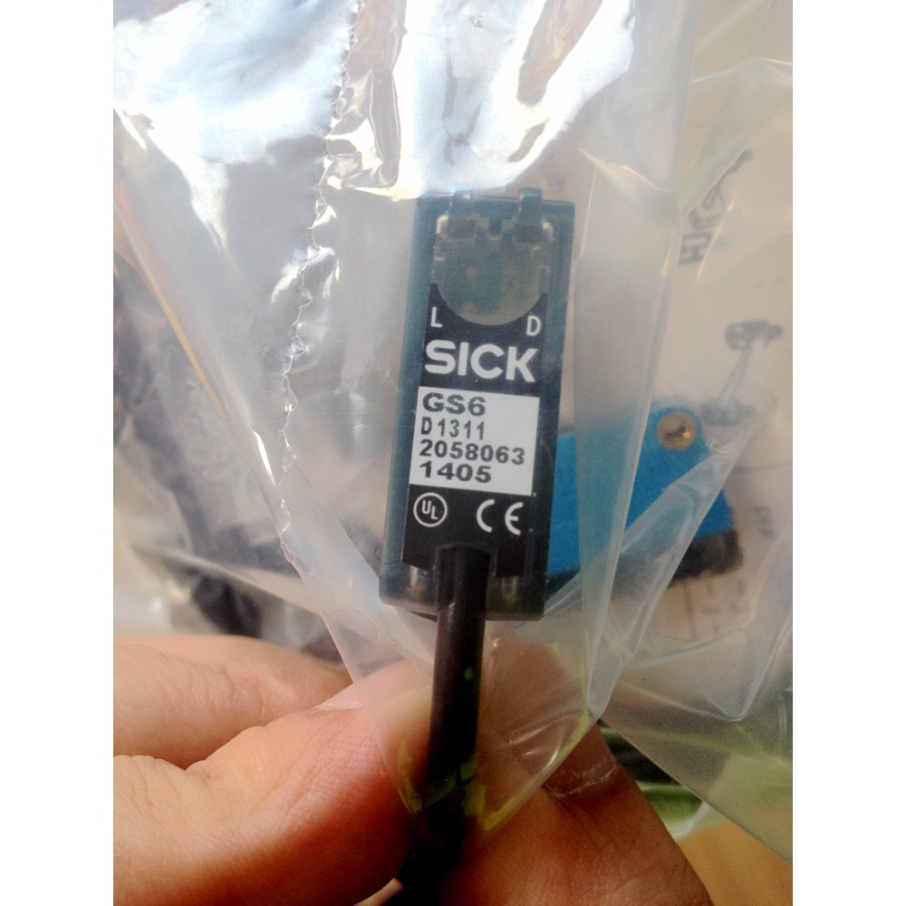 เยอรมนี SICK SICK สวิตช์โฟโตอิเล็กทริค GSE6-N1112 GS6-D1311 GE6-N1111 GE6-P1111
