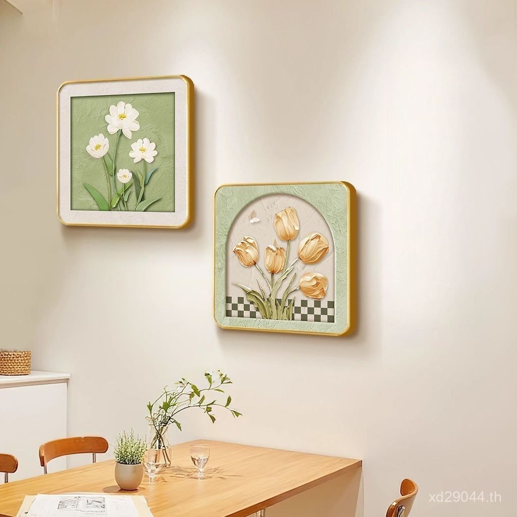 โต๊ะรับประทานอาหารห้องนั่งเล่นพร้อมภาพวาดและลายผนังสไตล์ครีม XR3