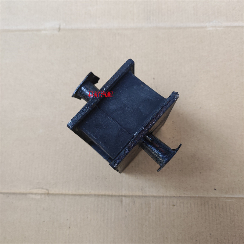 Liberation Tiger V เครื่องยนต์แผ่นยางเหมาะสําหรับ FAW ชิงเต่า Liberation Tiger VN J6F เครื่องยนต์แผ่