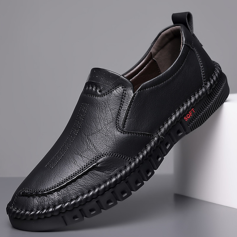 2025 ธุรกิจรองเท้าหนังลําลอง Breathable Soft Sole Slip-On รองเท้าหนังผู้ชายอังกฤษ Low-Top Casual รอง