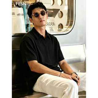 Textured Knit Polo Shirt ฤดูร้อนความรู้สึกระดับไฮเอนด์ คนพาล หล่อปกเสื้อโปโลแขนสั้นสีดําบริสุทธิ์