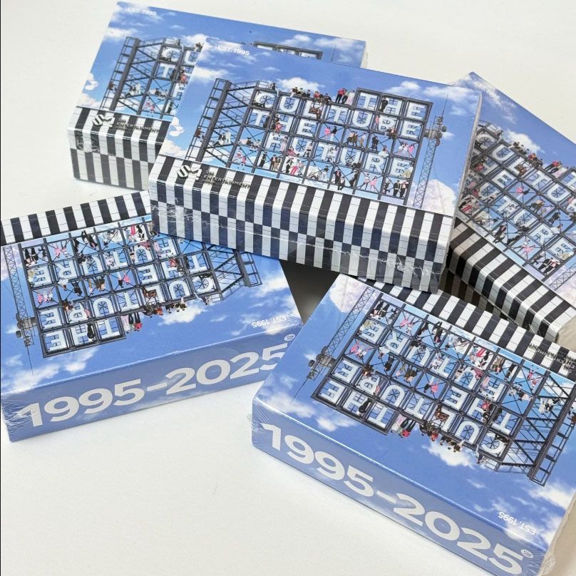 SMTOWN30th Anniversary Album Family Version ของแท้ทั้งชุดยังไม่ได้เปิด