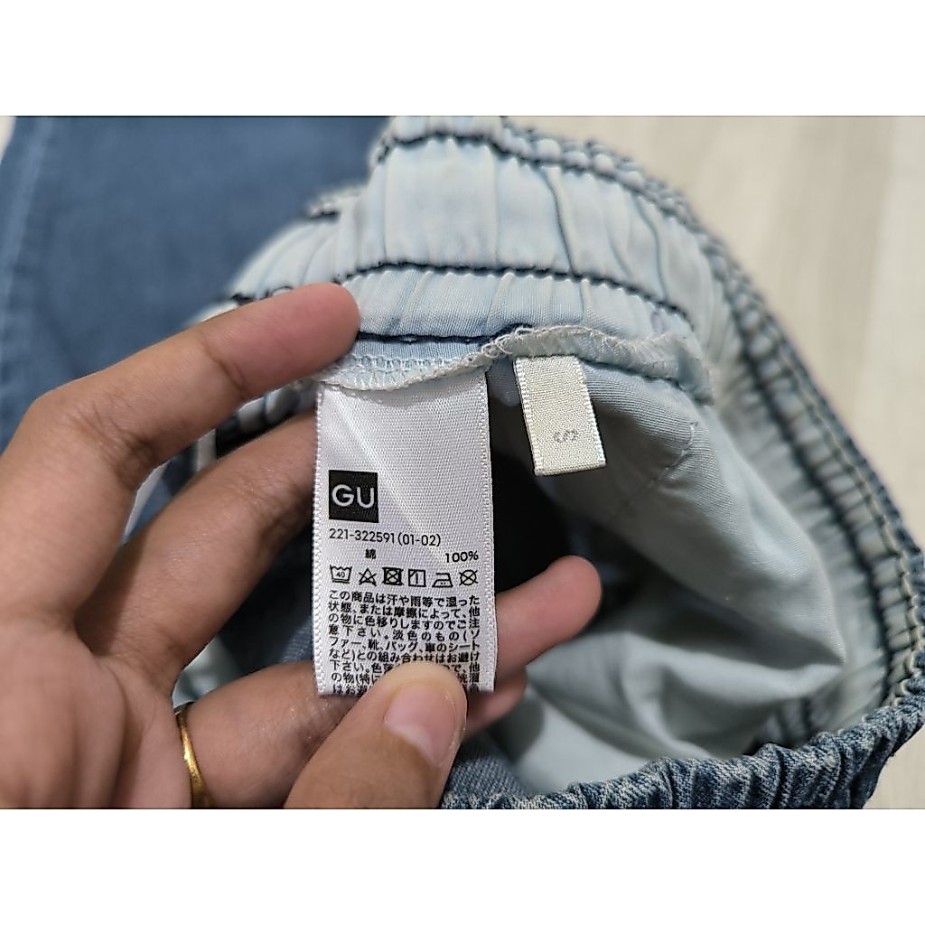 กางเกงขายาว GU Jogger กางเกงยีนส์สีน้ําเงิน sz 27-30