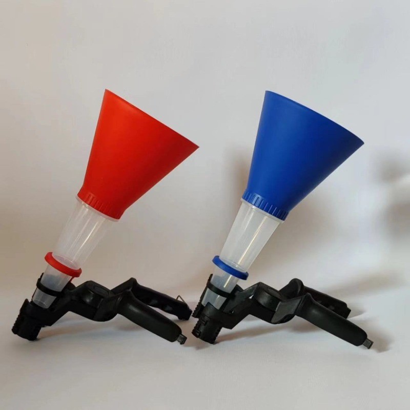 Engine Oil Funnel ใช้กับรถยนต์ เติมน้ำมัน