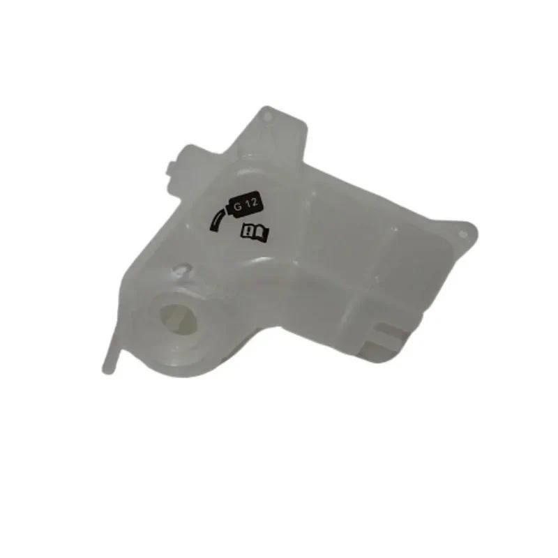 ถังขยาย Antifreeze Coolant กาต้มน้ําเสริมขวดน้ําสําหรับ Audi A4 2.4 3.0 8E0 121 403 A 8E0121403A 8E0