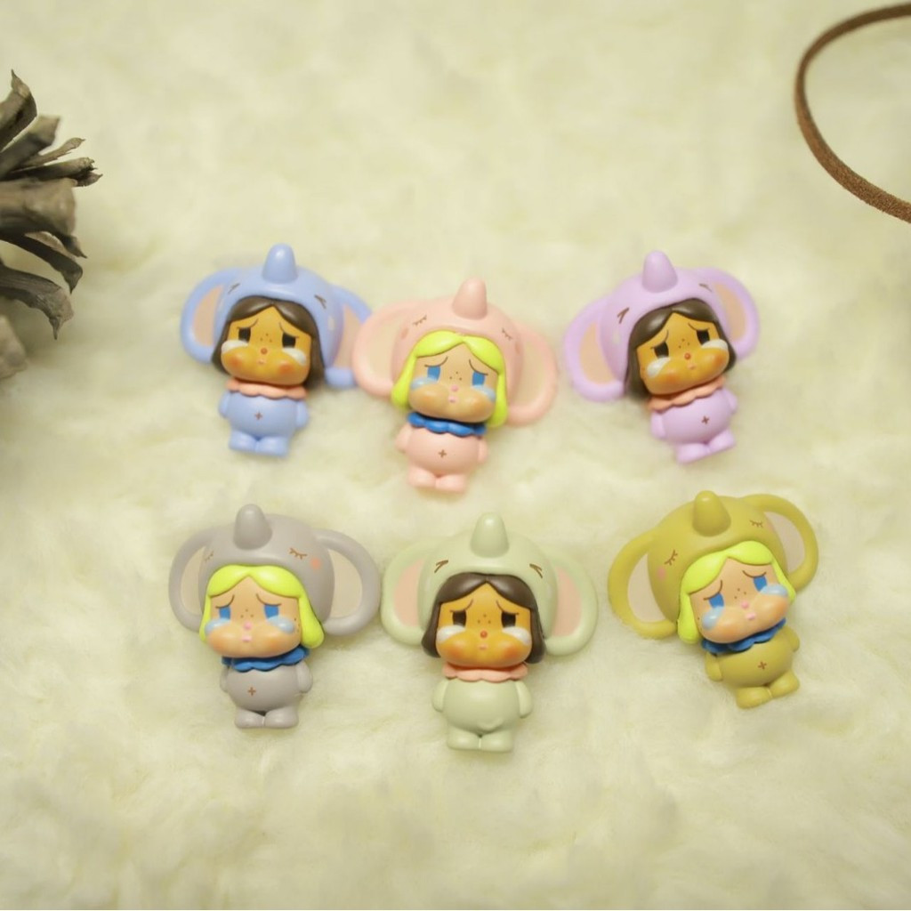 P POPMART CRYBABY Thailand ของขวัญจํากัดเครื่องประดับขนาดเล็กน่ารักอุปกรณ์เสริม DIY