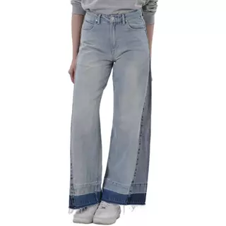LEE กางเกงยีนส์ผู้หญิง คอลเลคชั่น Denim Obsession เอวสูง ทรงขากว้าง รุ่น LE F425WWIDN24 สียีนส์อ่อน