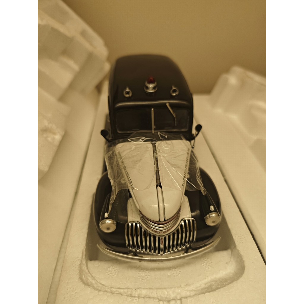[พร้อมสต็อกหน่วยเดียว] 1: 24 แฟรงก์ลิน แฟรงก์ลิน 1946 Chevrolet Suburban Police Car Model [คําแนะนํา