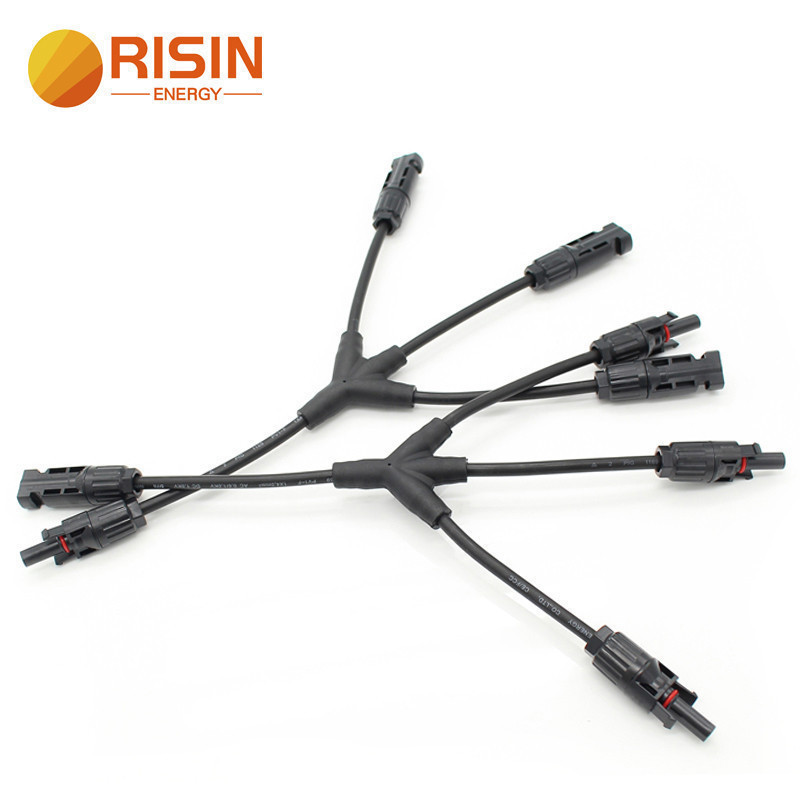 3 ถึง 1 Solar Y สาขาเชื่อมต่อ 4mm2 สายพลังงานแสงอาทิตย์ TUV ได้รับการอนุมัติสําหรับระบบ Solar PV