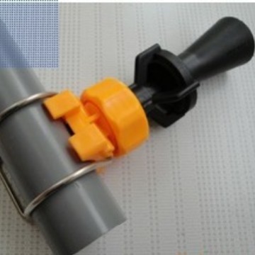Nanyang City หัวฉีดกวนพลาสติกทรงกลมแบบปรับได้ Clip-on Electroplated Slot หัวฉีดด้านล่าง ED8J