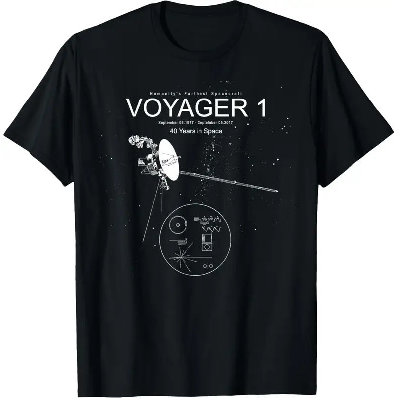 เสื้อยืด Voyager 1 -ยานอวกาศที่ไกลที่สุดของมนุษยชาติ-40 ปีในอวกาศ เสื้อยืดสไตล์วินเทจลายกราฟิกสำหรับ