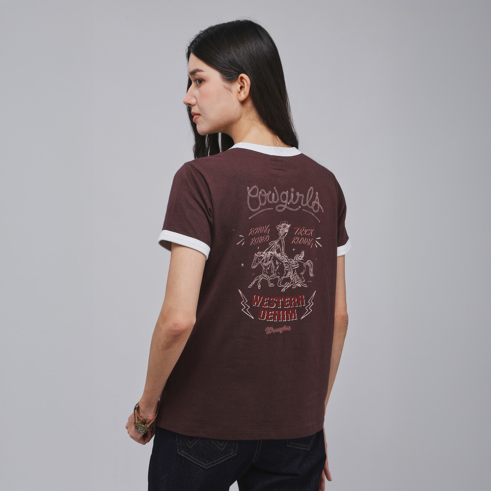 WRANGLER เสื้อยืดแขนสั้นผู้หญิง คอลเลคชั่น Beyond Denim รุ่น WR F126WTSSN20 - สีน้ำตาล — صورة 4