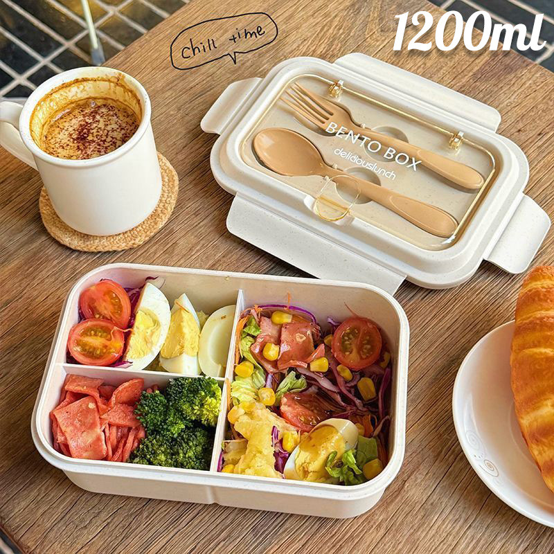 กล่องเบนโตะ กล่องข้าว กล่องอาหาร ใส่ไมโครเวฟได้ ฝาล็อค 4 ด้าน ป้องกันการรั่วไหล พร้อมช้อนส้อม ขนาด