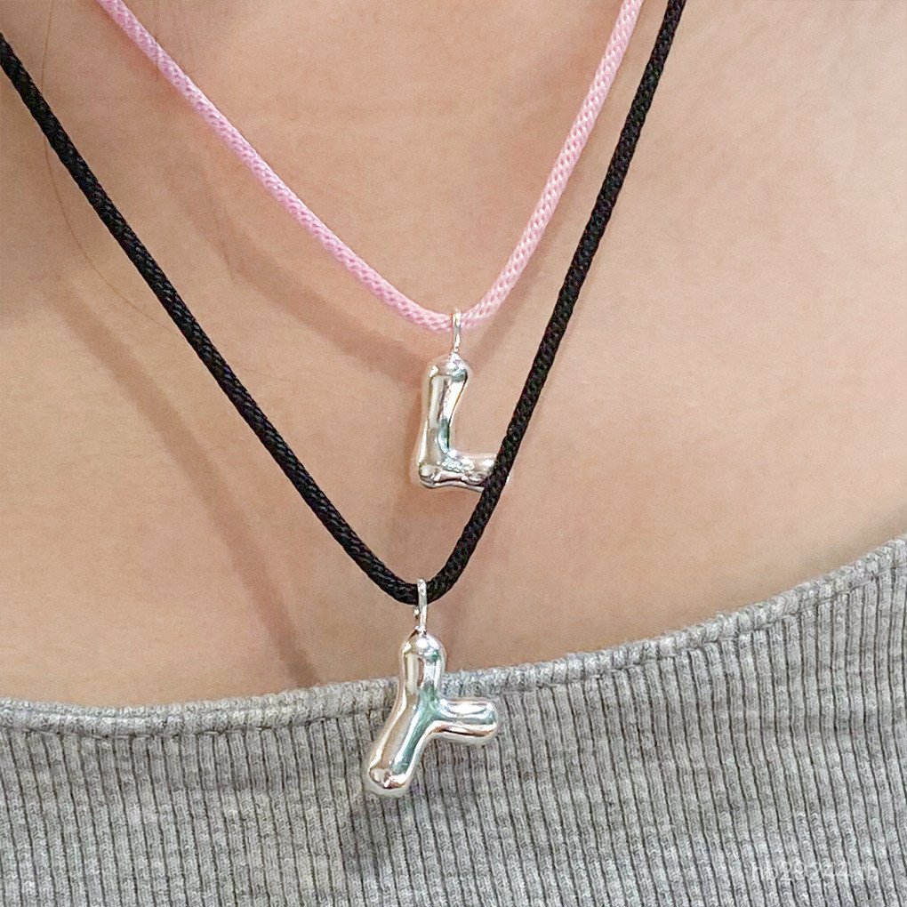 จี้เชือก LY0018 S925 สร้อยคอเกาหลีสำหรับผู้หญิง ออกแบบตัวอักษรกับไขมันในสไตล์เงินสเตอร์ลิง 6ETP