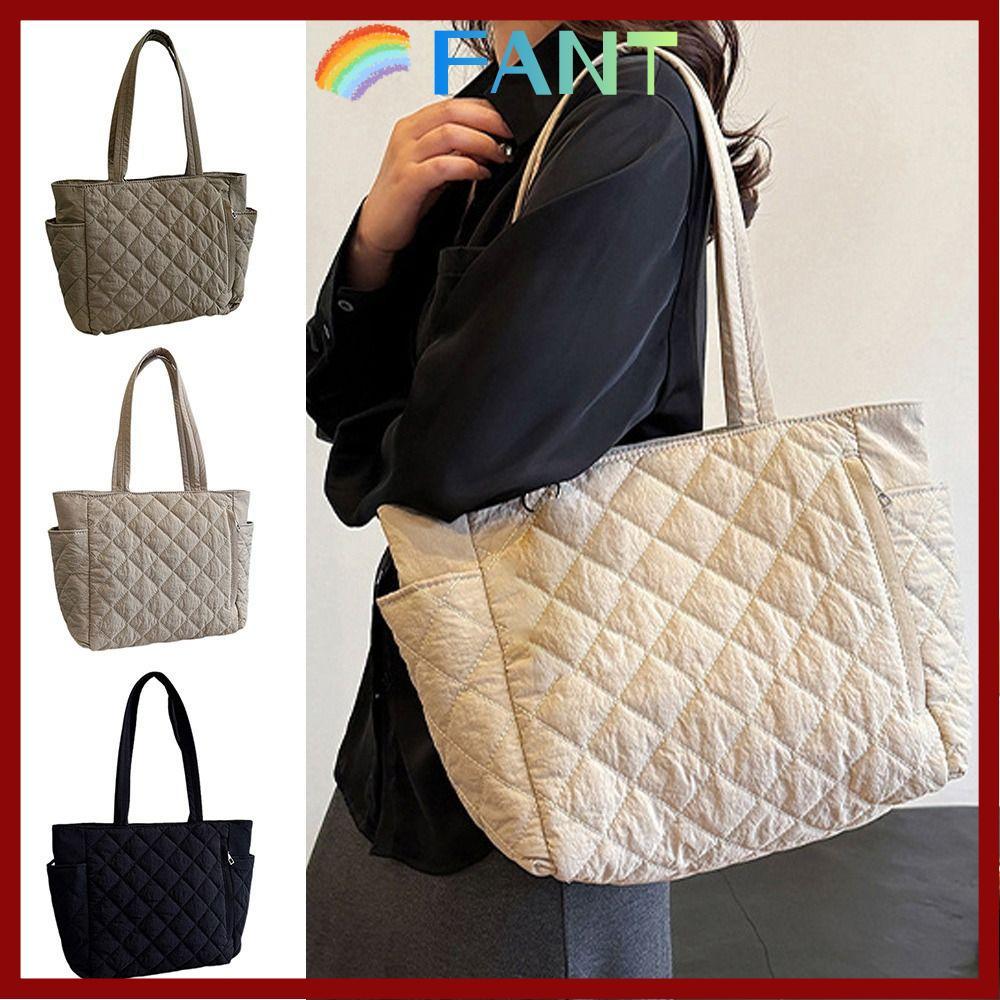 กระเป๋าสะพายข้างผู้หญิง ทำจากไนลอนนุ่ม ปรับสายรัดได้ มีความจุขนาดใหญ่ และออกแบบมาในสไตล์Slouchy กะทัดรัดสำหรับชุดลำลอง