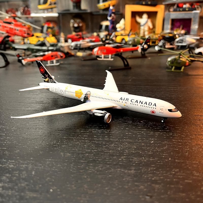 NG1: 400 Scale Alloy Airplane Boeing 787-9 Canadian Airlines C-FVLX Model Gift Collection