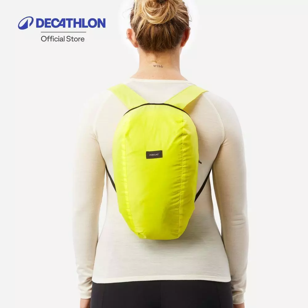 Decathlon Foldable Backpack 10L - Travel กระเป๋าเป้พับเก็บได้รุ่น Travel 100 ขนาด 10 ลิตร - Yellow