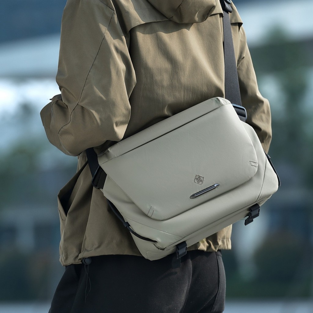 ZONE Trend Cool Motorcycle Male Riding Premium Shoulder Messenger Bag