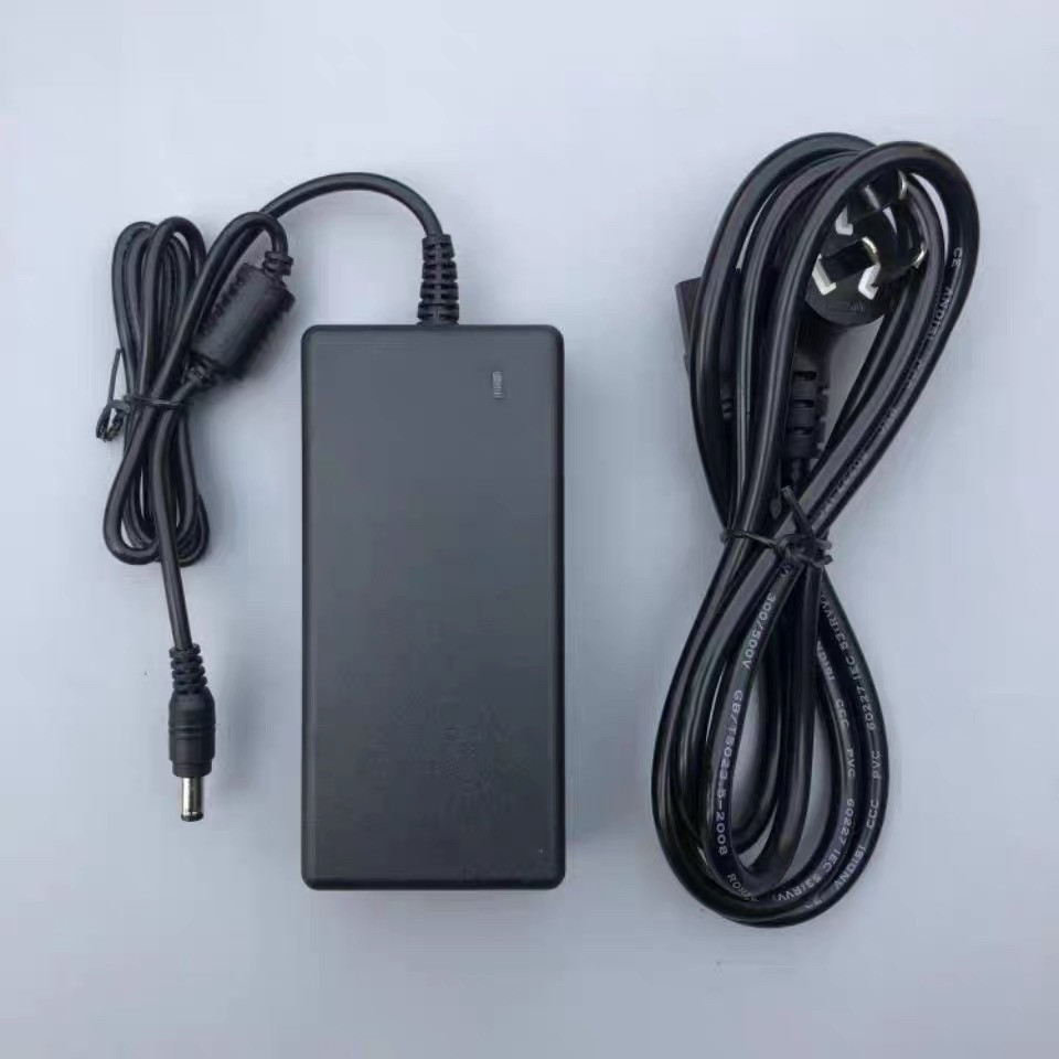 เหมาะสําหรับ Q2pro Smart Projector C025FCN-X2 Charger DC19V6.32A Power Adapter