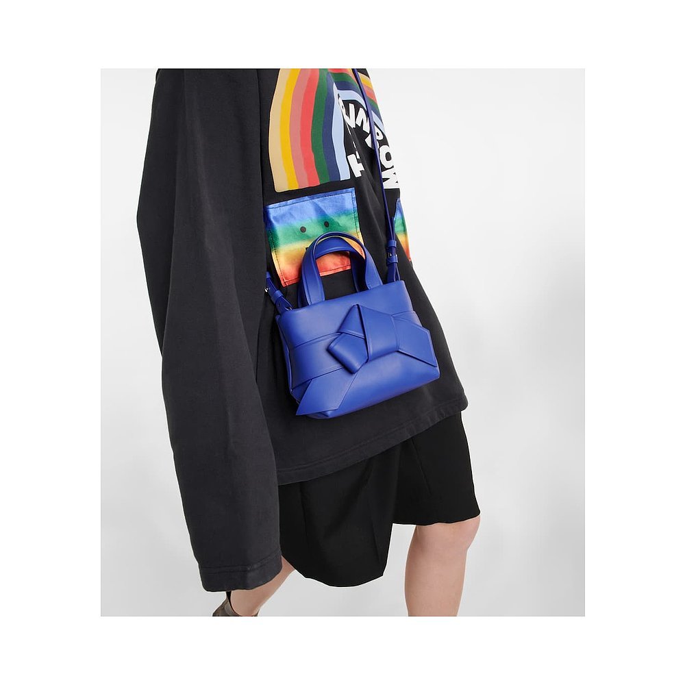 Hong Kong Direct Mail อินเทรนด์ Luxury Acne Studios Acne Studios Lady Musubi Mini Leather Handbag