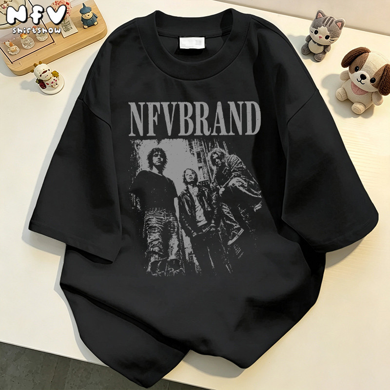 【จัดส่งตลอด 24 ชั่วโมง】NFV ลำลองแมทช์ลุคง่าย✨แฟชั่นเกาหลี ลายสตรีทสไตล์ สะดวกสบาย ผ้าหนายับยากรีดง่าย YG3224