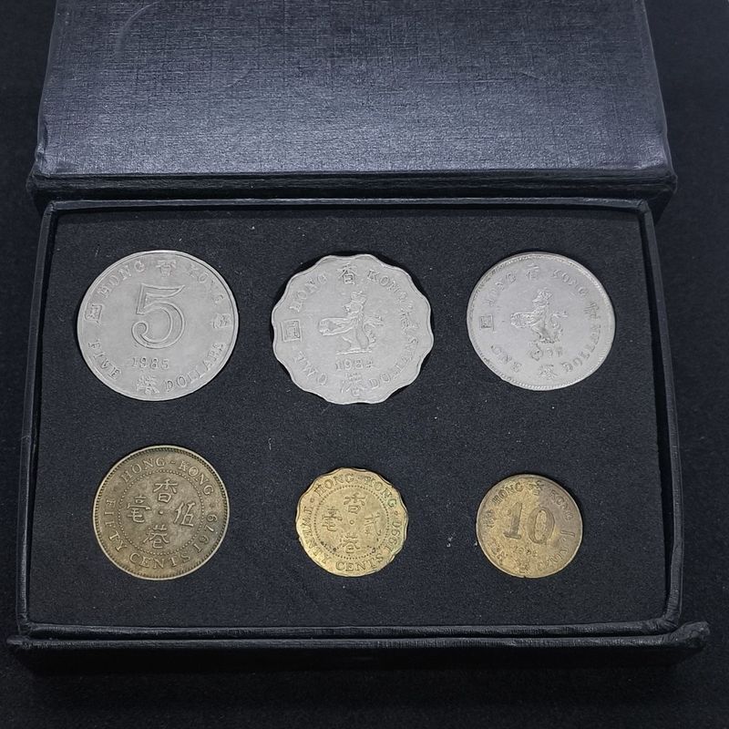 เหรียญฮ่องกง Elizabeth King Avatar Early Set of Coins หกกล่องของขวัญสุ่มปี 7.27