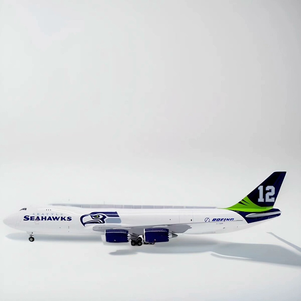 [Out-of-Print Single] JC Wings Boeing B747-8F Original Factory N770BA Seattle Seahawks Painting 1/40