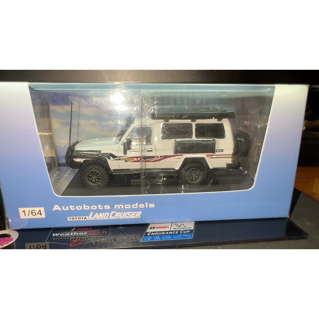 [Ready Stock Orphan] Autobots+Models+1: 64+Land Cruiser White Garland+Land+Cruiser+(Have Cruiser/Lan