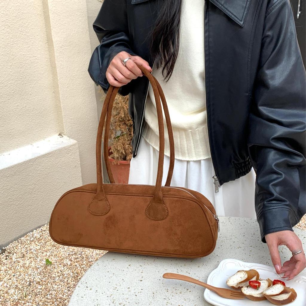 กระเป๋า Baguette Underarm Bag Female Fashion Retro Suede Bag Niche High-End Suede Portable Shoulder 