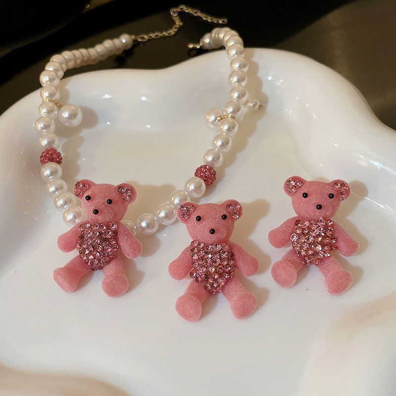 สร้อยคอกลิตเตอร์แบบสวม พร้อมหูติดกระดิ่ง จากYVMIN