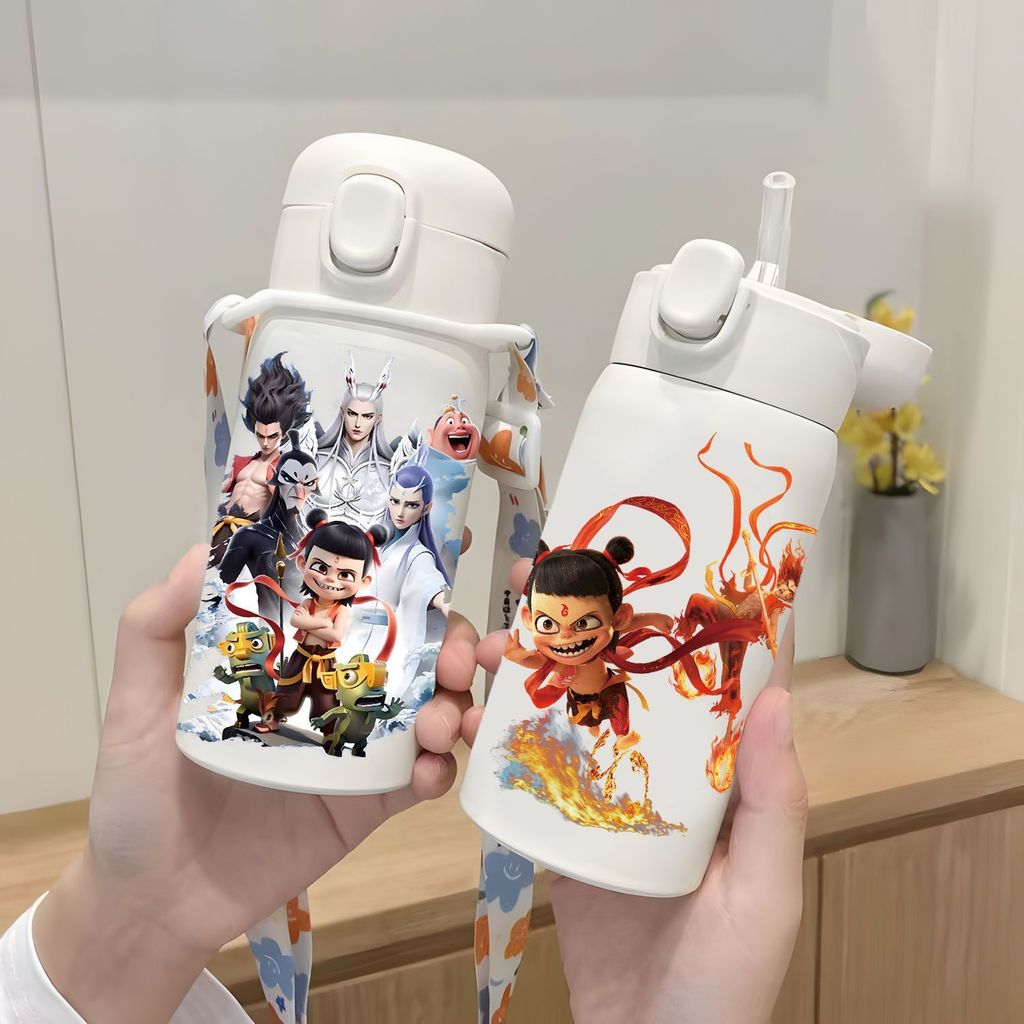 11/Nezha การ์ตูน Thermos ถ้วย 304 ผู้ชายผู้หญิงขนาดใหญ่ความจุเด็กเล็กฟางนักเรียนถ้วยน้ําสแตนเลสถ้วย-