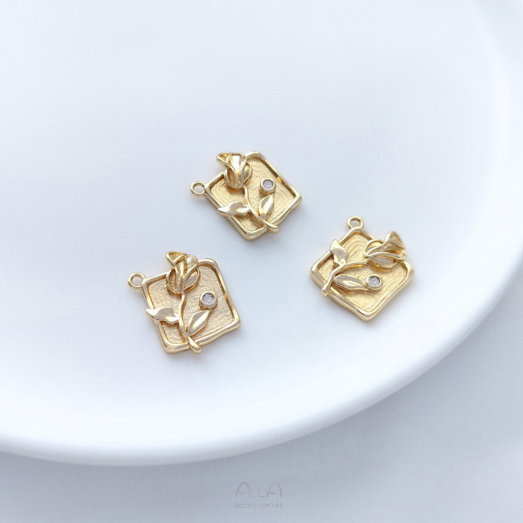 สร้อยข้อมือและสร้อยคอมืออาชีพ แบรนด์ Rose Orchid ฝังพลอยและเพชร แบบสแควร์ ทองจริง 14K ทำเองได้ง่าย Q