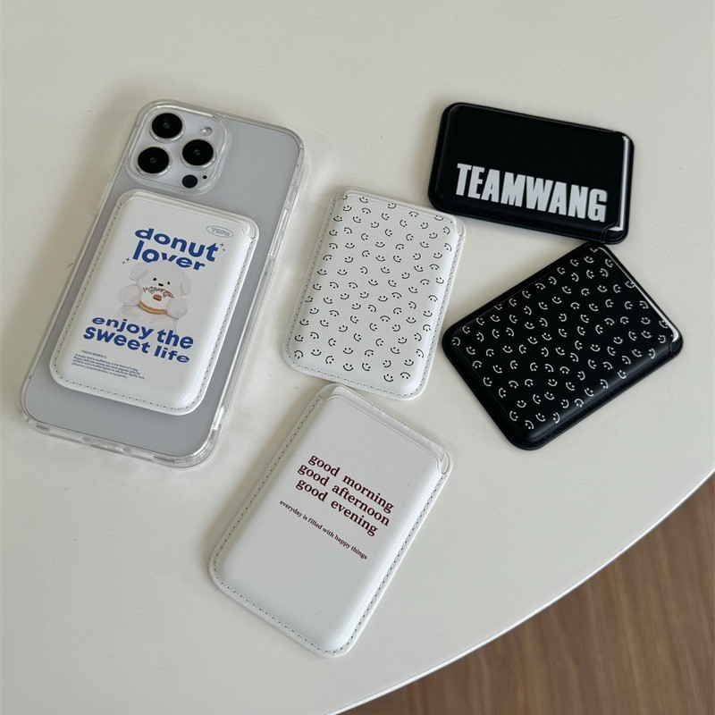 เหมาะสําหรับ Apple MagSafe Magnetic Card Pack iPhone 12, 13, 14, 15, 16, 17 Pro Max