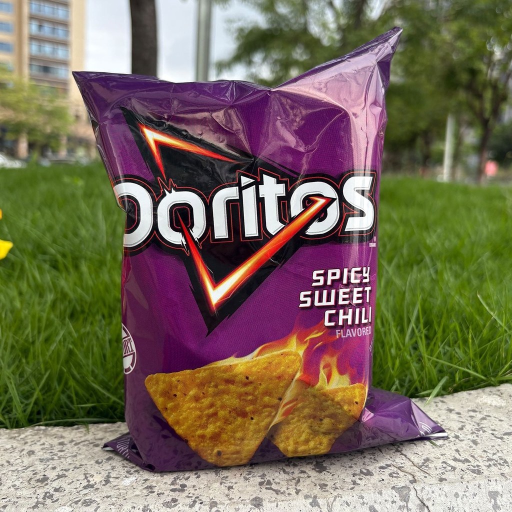 นําเข้า Doritos Doritos Farm คอร์นเฟลกส์รสเผ็ดหวาน ของว่างป่องสบายๆ 92.1g/Pack LS70126 @