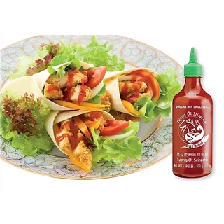 ซอสพริกศรีราชา ตราไก่ 540 ก. / Deksomboon Brand Sriracha Hot Chili Sauce 540 g