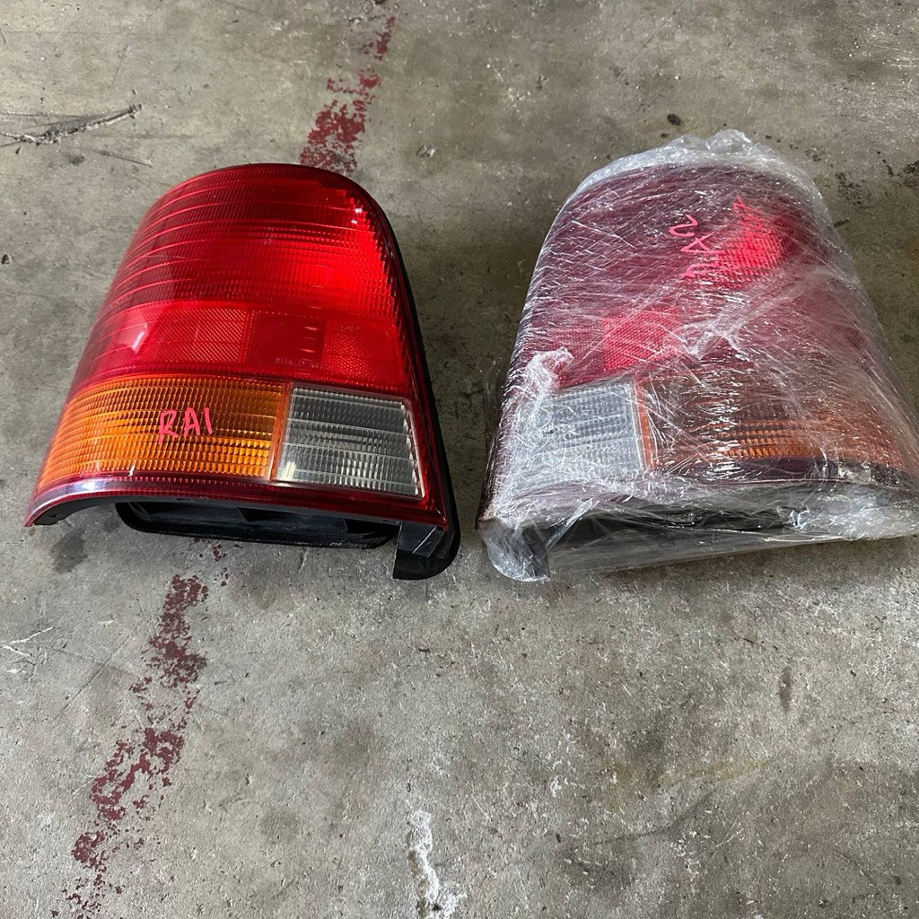 HONDA ODYSSEY RA1-RA3 TAILLAMP ใช้แล้วจากญี่ปุ่น