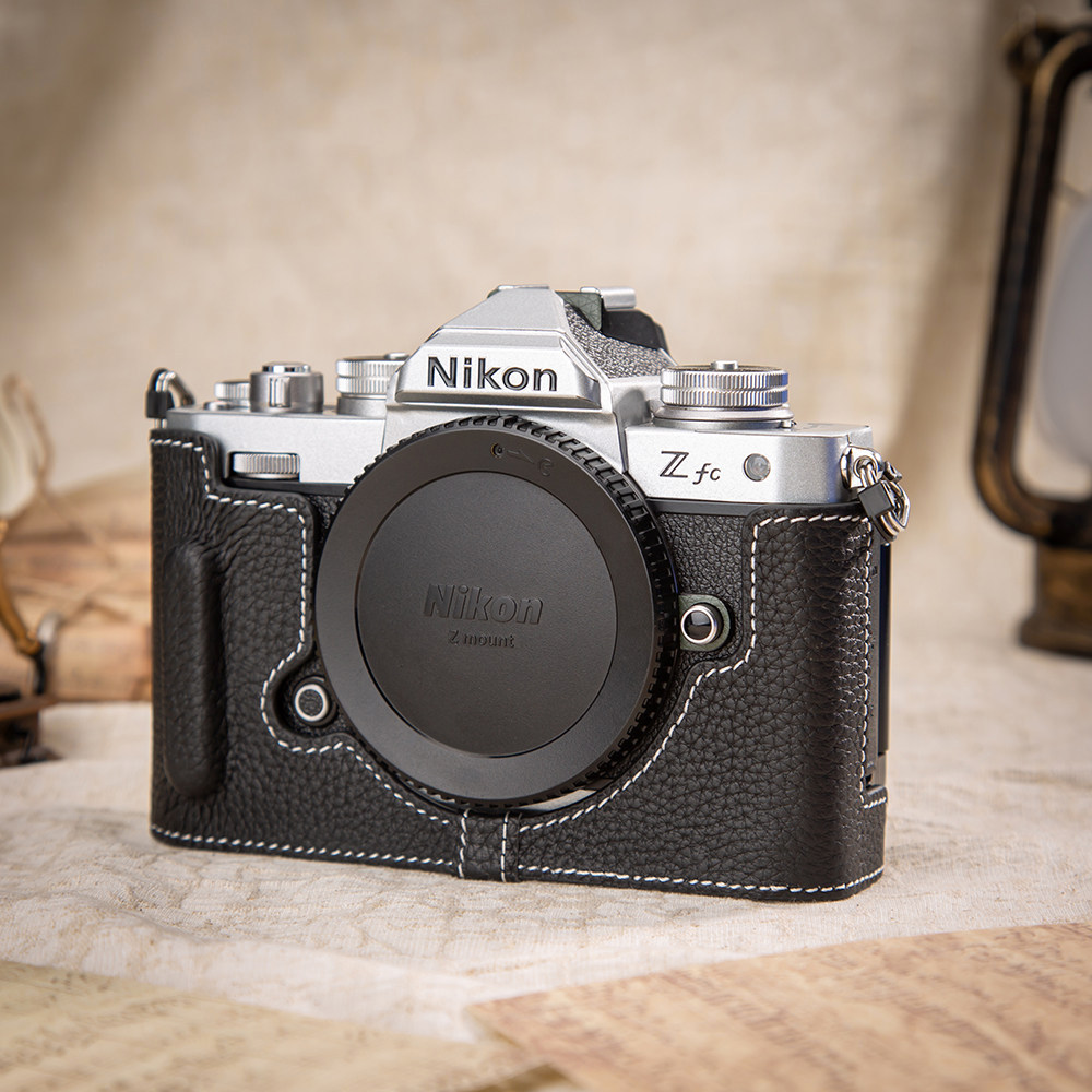 ไฟอินไวต์ เหมาะสําหรับซองหนัง Nikon ZFC เคสป้องกันฐาน Nikon ZFC หนังแท้กระเป๋ากล้องทํามือเคสป้องกันอ
