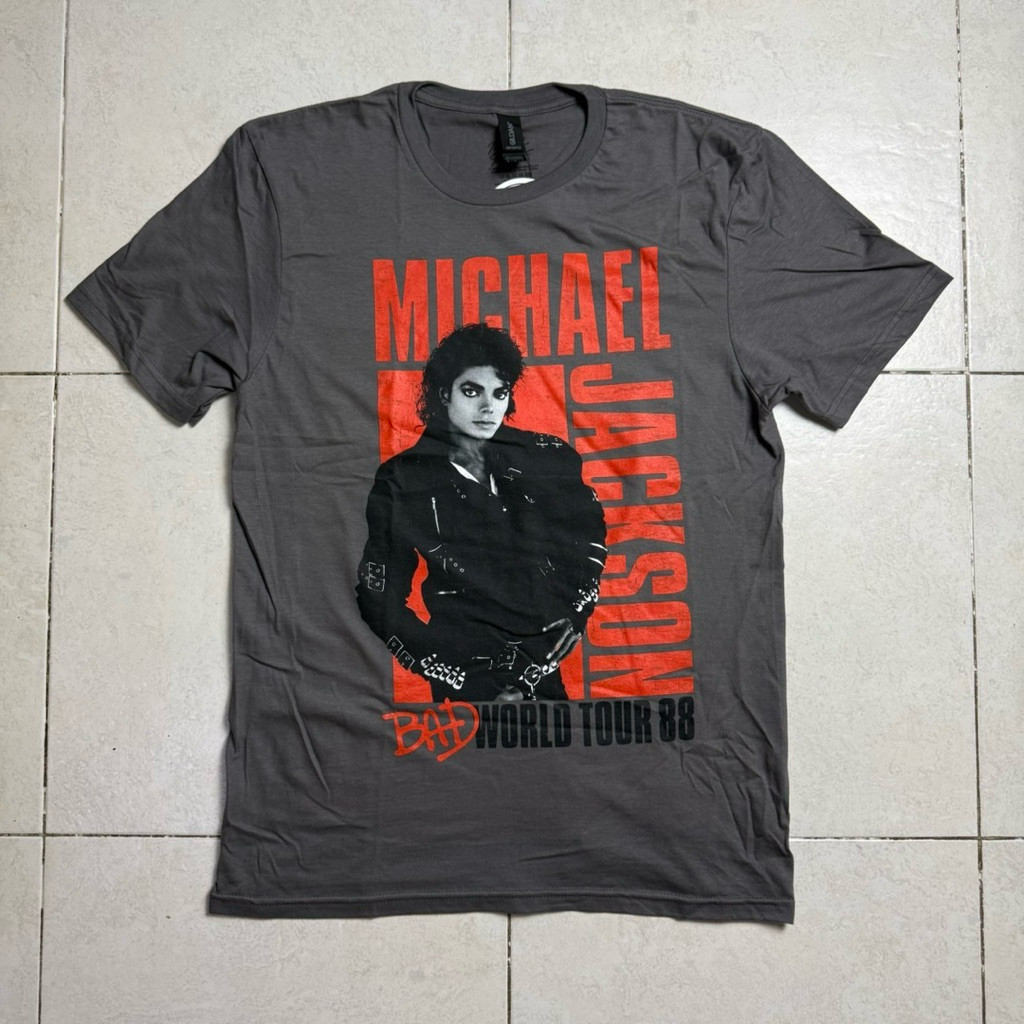 #พร้อมส่ง เสื้อวง MICHAEL JACKSON T-SHIRT - BAD WORLD TOUR ’88 (CHARCOAL GREY) ลิขสิทธิ์แท้ UK 👑🎤