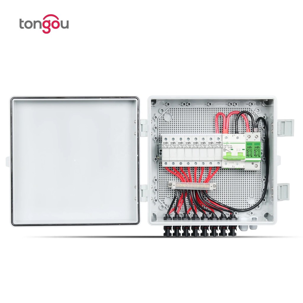 488N Original Solar PV Combiner กล่องป้องกันฟ้าผ่า 10A 8strings 1000V สําหรับแผงโซลาร์เซลล์ 550V DC 