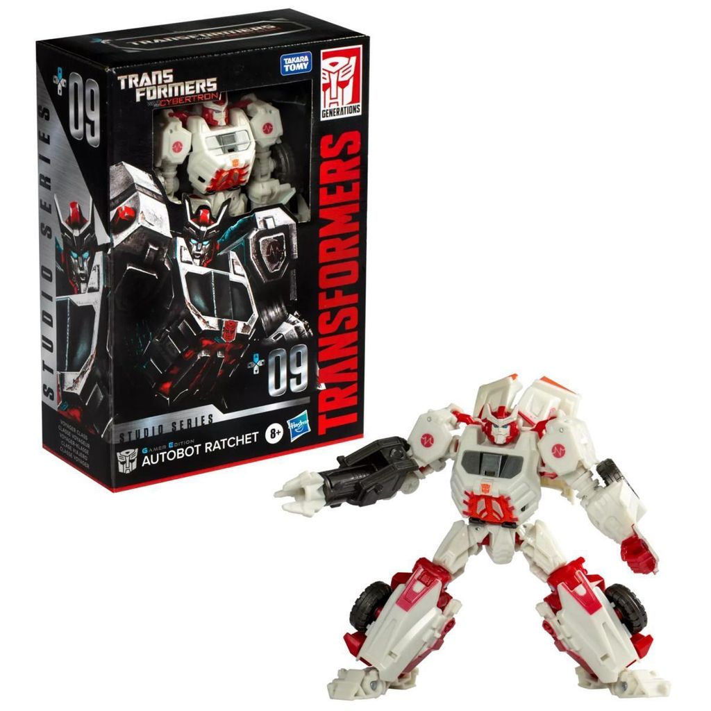 [Hasbro] Transformers SS Series V-Class WFC Game Version GE-09 Ambulance Brand New Ready Stock