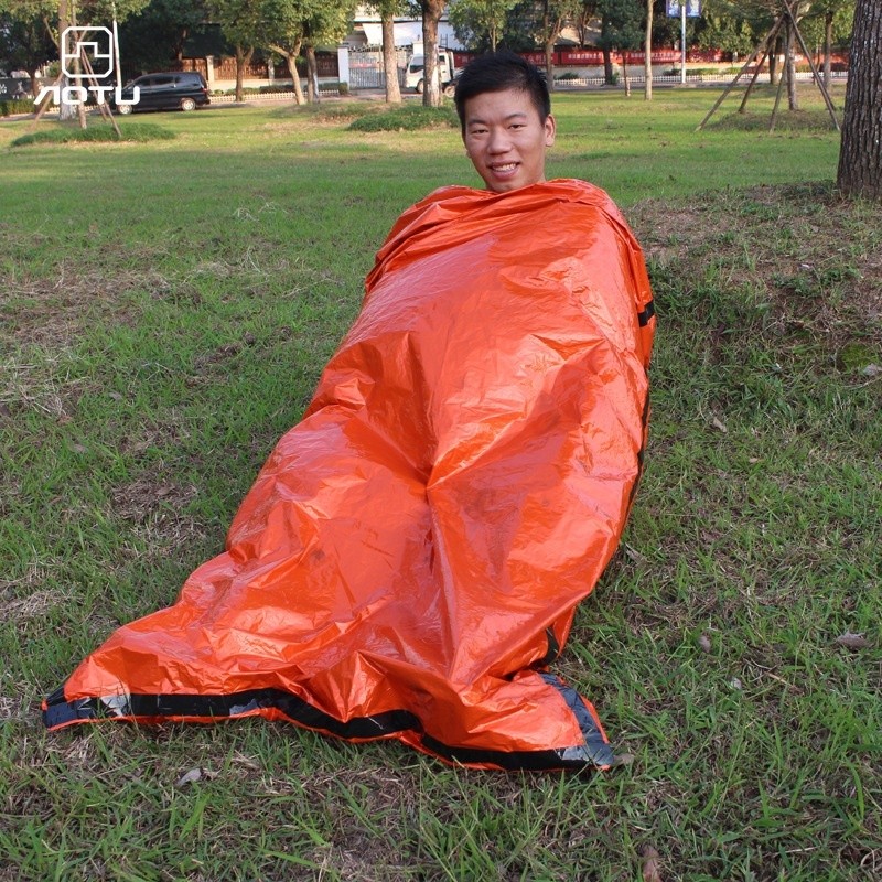 Bump Outdoor Camping Envelope Sleeping Bag ผู้ใหญ่ฉนวนกันความร้อน First Aid Sleeping Bag Amazon ขายร
