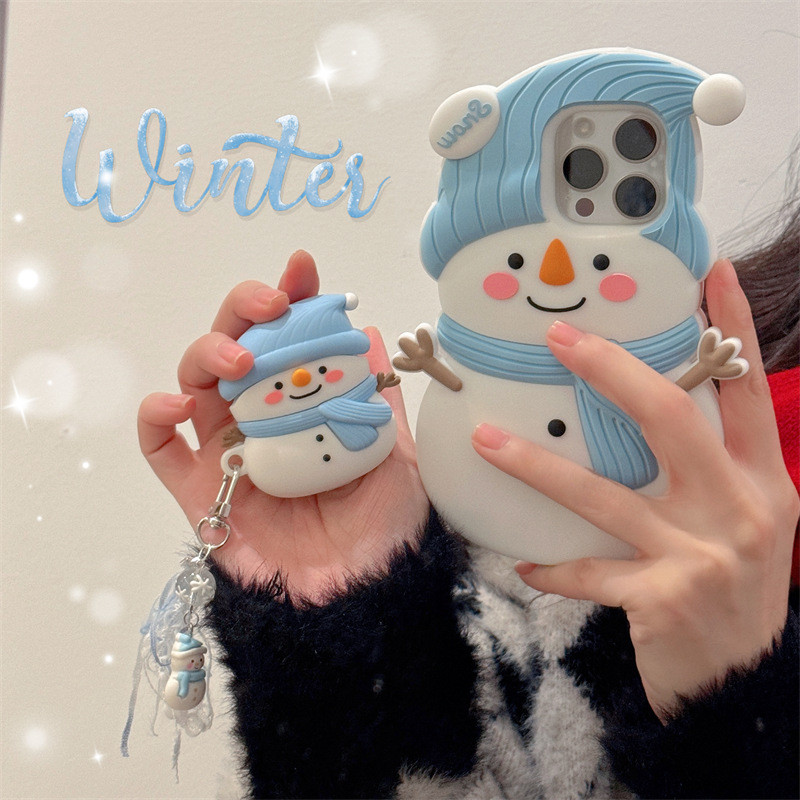 การ์ตูนน่ารักซิลิโคน Snowman iPhone16 Apple 15 เหมาะสําหรับ 13/14pro max เคสโทรศัพท์ฝาครอบหูฟัง 10.1
